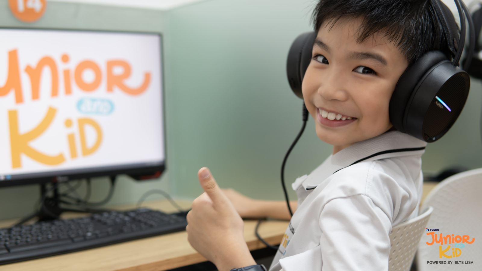 Học tiếng Anh kết hợp công nghệ – Trẻ tiếp thu tự nhiên hơn